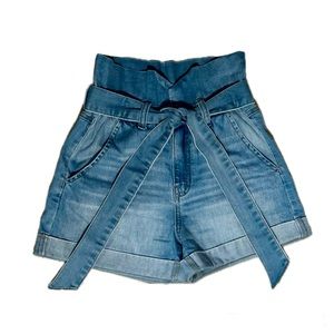 Like NEW! High Waist Denim shorts - Small